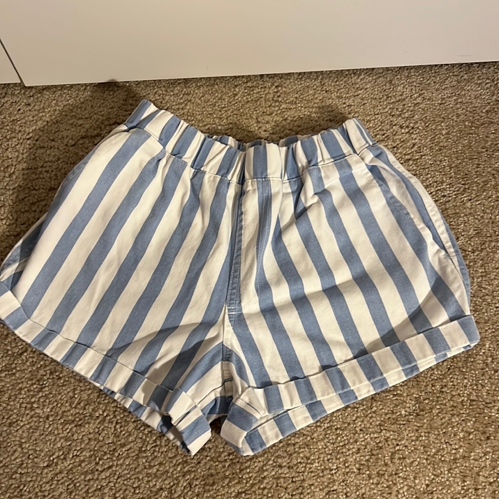 Forever 21 Striped shorts with elastic waist